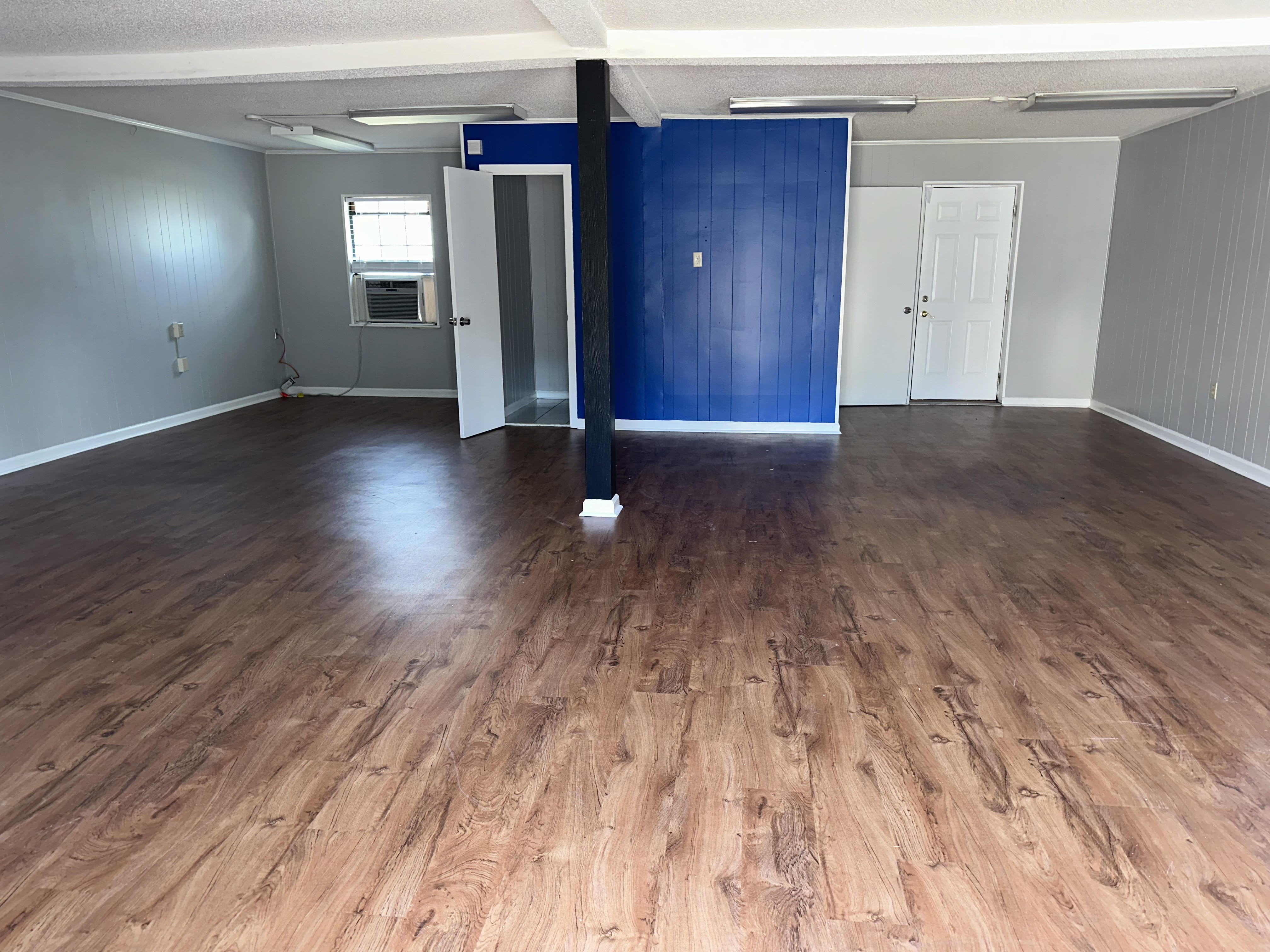 800 SF of Office Space Available in Rincon, GA 31326; 121 W 8th St., Rincon, GA 31326